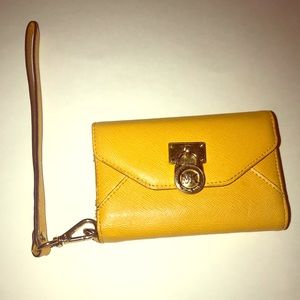 authentic Michael Kors i phone 6 case, yellow